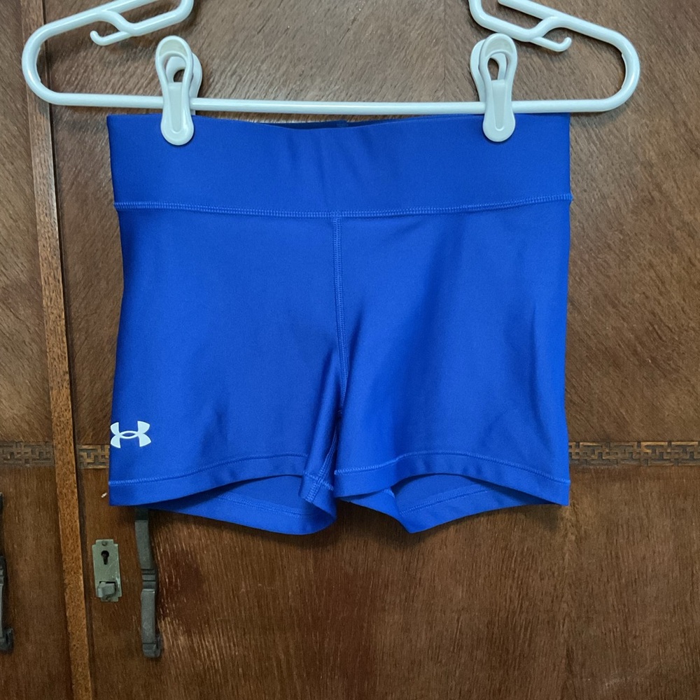 Under Armour Women's HeatGear Mid Rise Shorts Elastic Bike Athletic Gym Yoga S